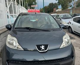 Peugeot 107 1.0 68CV 5p. Desir