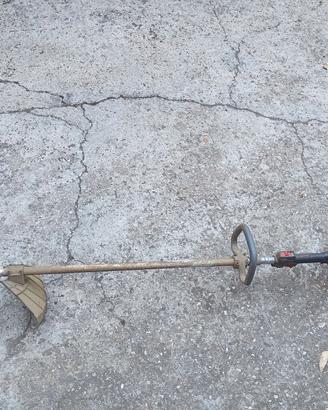 Decespugliatore Efco 8460