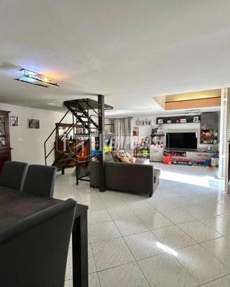 Via Egiziaca - Appartamento di 90mq su due livelli