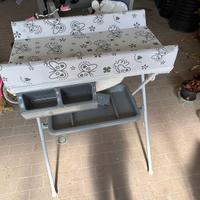 Fasciatoio con Vaschetta Bagnetto Integrata 