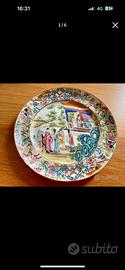 Piatto Antico in Porcellana Cinese, XVIII Secolo