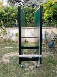 Tavolo da ping pong pieghevole con ruote