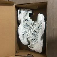 NEW BALANCE 530 - Size 39.5