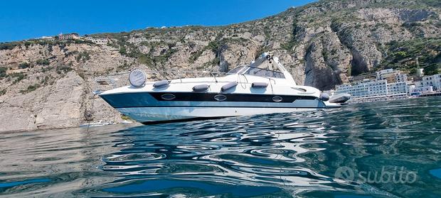 Natante 12 metri con optional di un 50 piedi