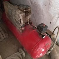 Attrezzi per una falegnameria