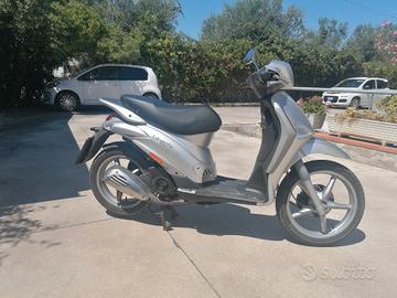 piaggio liberty 150