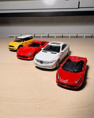 Lotto 4 Modellini Auto Ferrari Mercedes Viper Mini