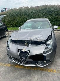 Alfa Romeo Giulietta per ricambi