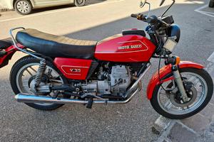 moto guzzi v35 1°serie 1978