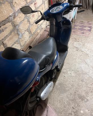 Scarabeo aprilia 50 4t