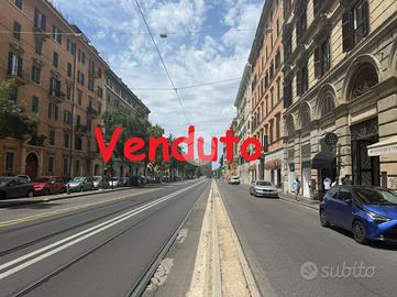 3 LOCALI A ROMA