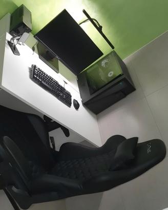 PC fisso Gaming + Setup completo