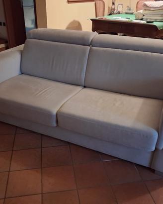 Divano letto mai usato