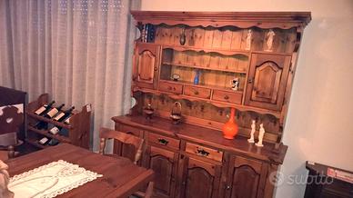 Credenza Rustica con Tavolo