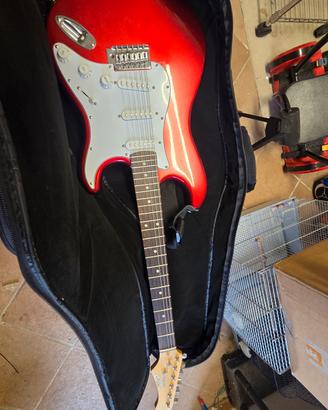 Kit Chitarra Elettrica Stratocaster + Accessori