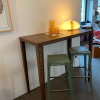 Tavolo e 2 sgabelli alti Easy, Medes.