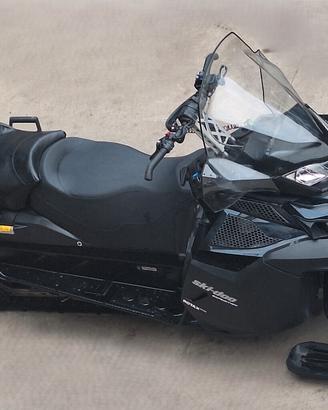 motoslitta ski doo 900 expedition