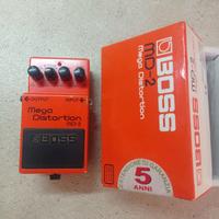 Pedale effetto boss md-2 mega distortion