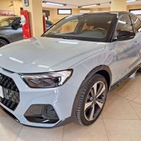 A1 allstreet Identity Contrast 30 TFSI S-Tronic
