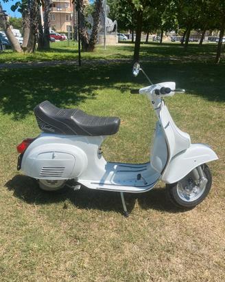 Vespa Special 50