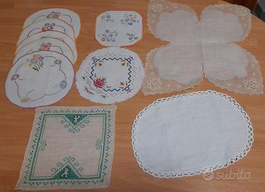 Lotto 10 centrini vintage artigianali