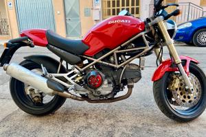 Ducati monster 900