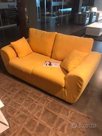 Divano 2 posti