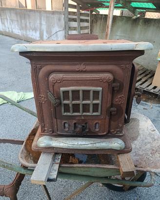 stufa a legna vintage