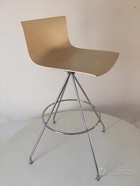 Sgabello girevole (3nuovi) Arper in rovere curvato