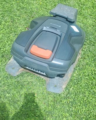 robot rasaerba Husqvarna automower 310