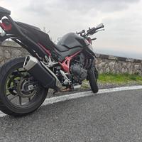 Honda CB750 Hornet 2023