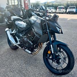 honda hornet 750