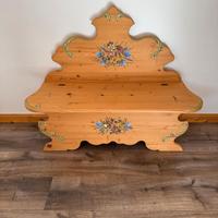 CASSAPANCA DECORATA IN ABETE