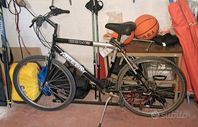 Bicicletta Tacconi con cambio Shimano