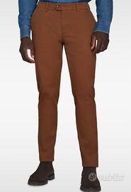 Pantaloni chino gabardina cammello