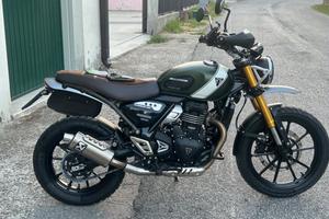 Triumph Scambler 400 x