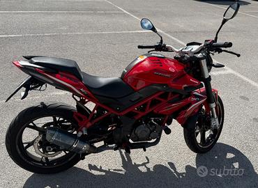 Benelli Bn125