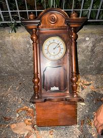 orologio a pendolo