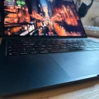MacBook Air M2 16GB RAM