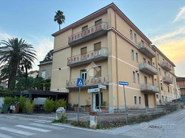VILLA SINGOLA A SANT'AGATA DE' GOTI