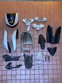 HONDA SH 300 SPORT KIT CARENE DANNEGGIATE