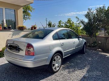Passat  ASi in buonissime condizioni trattabili