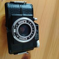 Macchina fotografica vintage Ferrania ibis