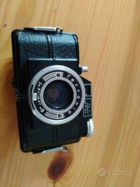 Macchina fotografica vintage Ferrania ibis