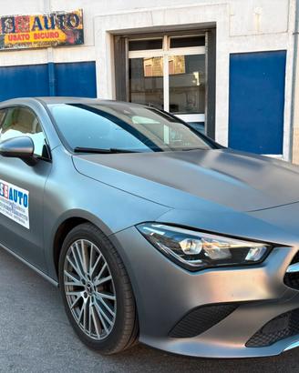 Mercedes-benz CLA 200 D AUT Executive 2021 114000K