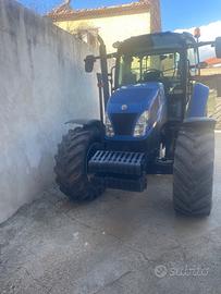 Trattore new holland t5 115