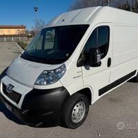 Furgone boxer ducato passo medio l2 h2