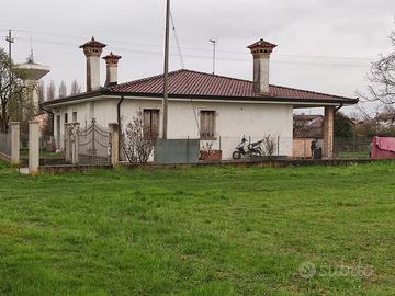 Nuda proprieta' (circa 80%) di villetta singola