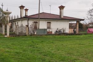 Nuda proprieta' (circa 80%) di villetta singola