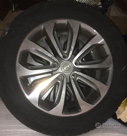 Cerchi in lega Nissan